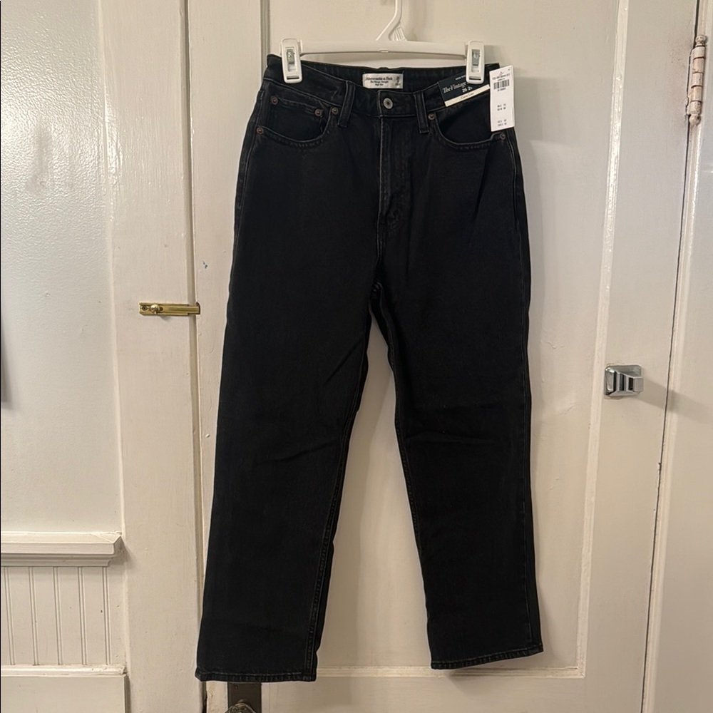 Abercrombie Vintage Straight High Rise Curve Love Black Jeans